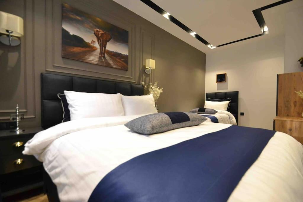 Grand Bazaar Near Historical Area Apartment *